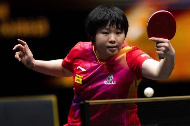 1730626353355085702.jpg (体育)(16)乒乓球——WTT中国大满贯:孙颖莎晋级XxjpseC007159_20241001_PEPFN0A001.jpg